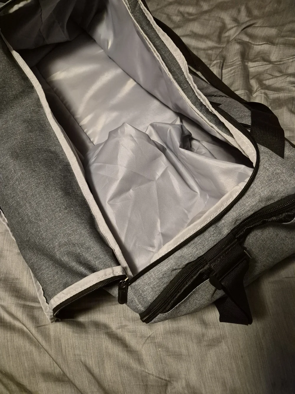 Under Armour spacious men